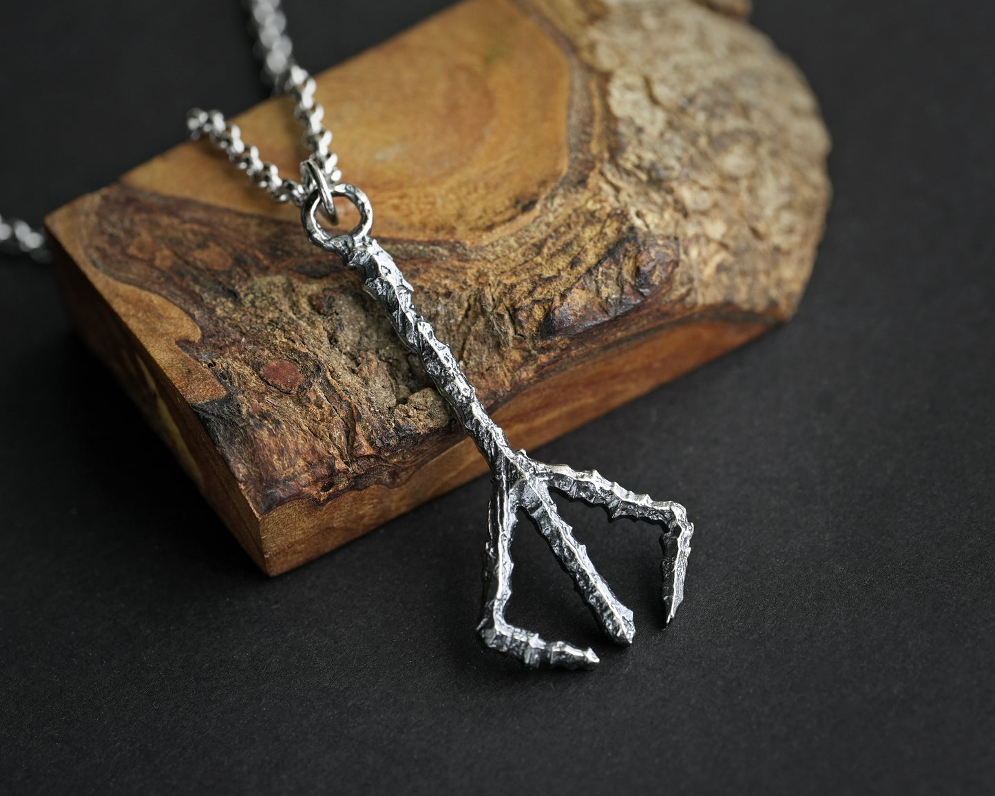 Bloodborne Caryll Hunter Rune necklace pendant charm
