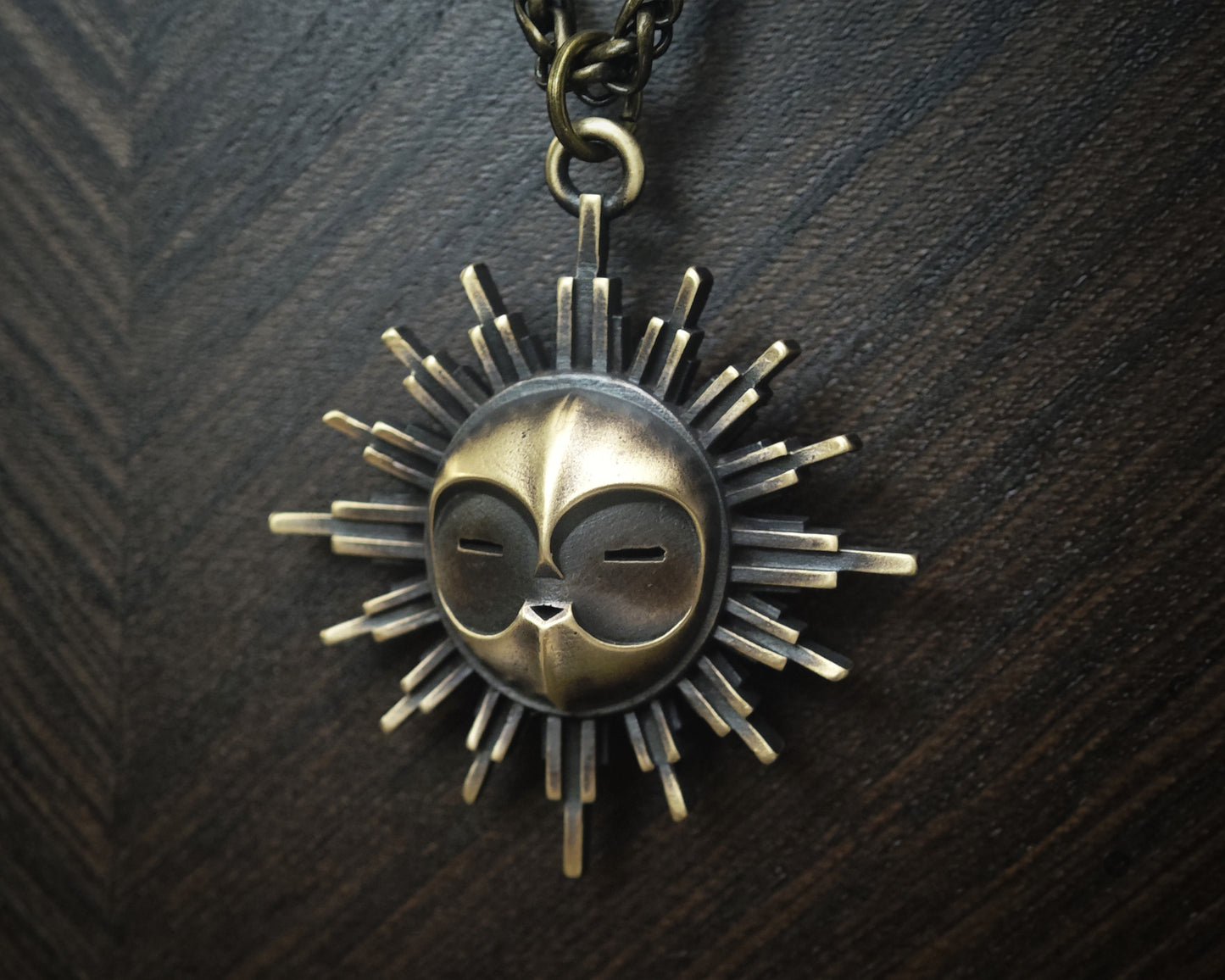 Esquie Mask Necklace - Expedition 33 Fantasy Game Jewelry - Clair Obscur Brass or Silver Pendant Amulet