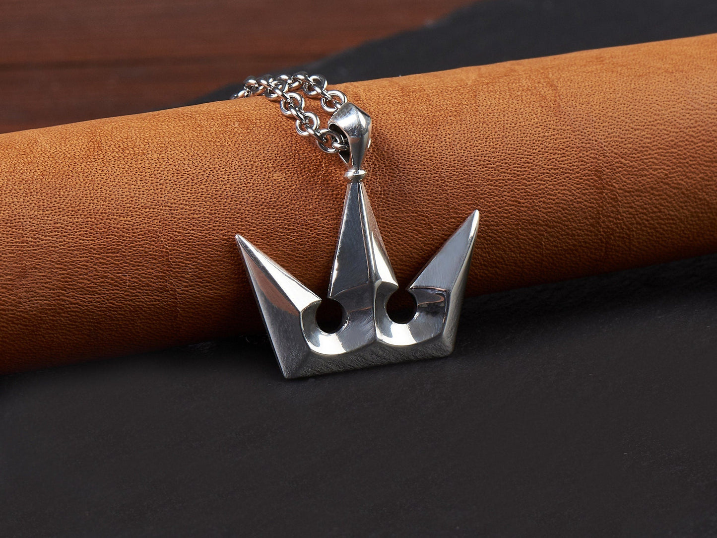 925 Sterling Silver Crown Queen Princess Pendant Necklace Charm Jewelry - Baldur Jewelry