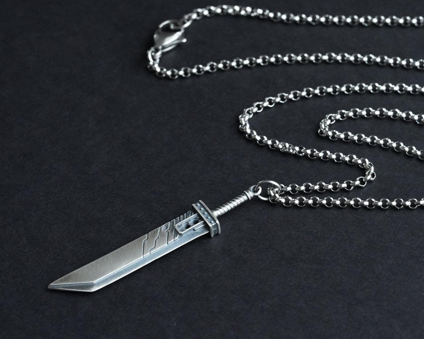 925 Sterling Silver Final Fantasy VII Cloud Buster Sword Necklace Pendant Jewelry - Baldur Jewelry