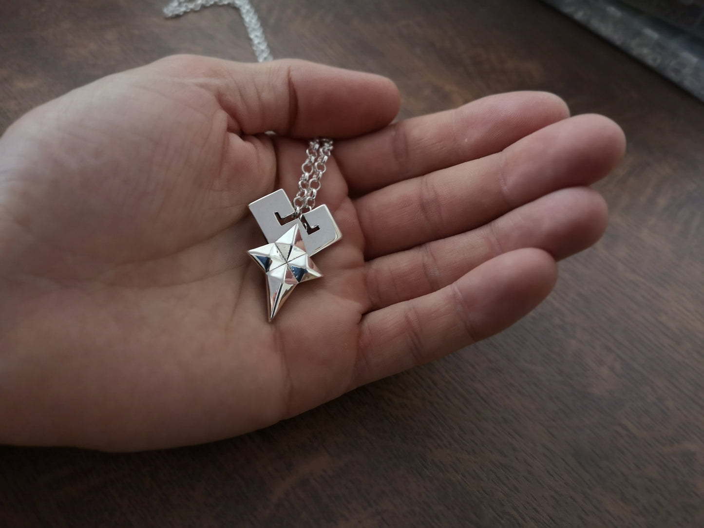 Collier pendentif princesse reine héritière en argent sterling 925 Kingdom Hearts Sora