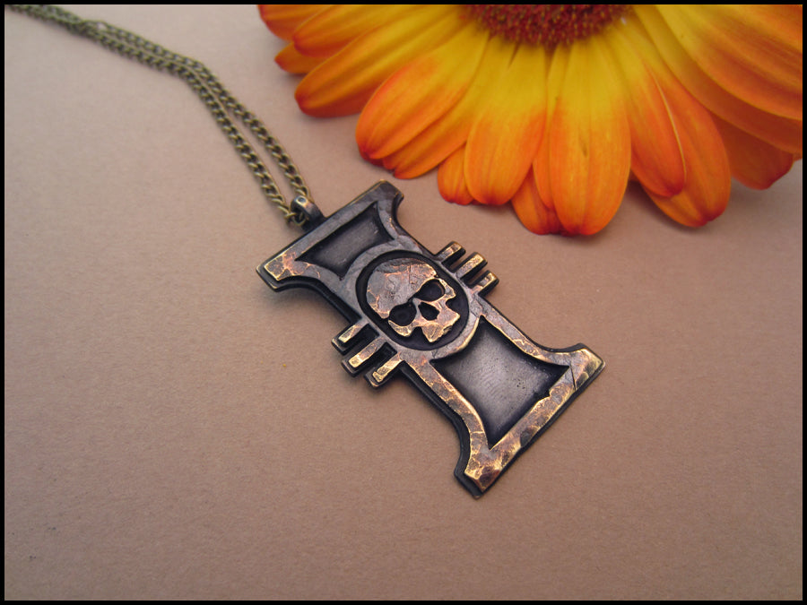 Warhammer 40K Inquisition Antique / Pendentif brillant Argent / Laiton