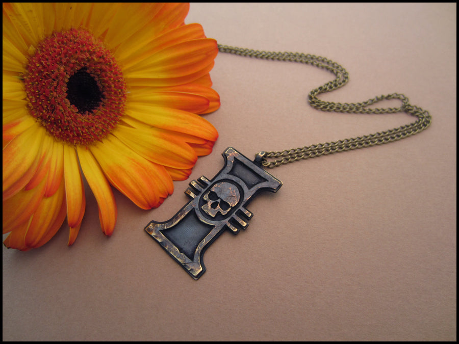 Warhammer 40K Inquisition Antique / Pendentif brillant Argent / Laiton
