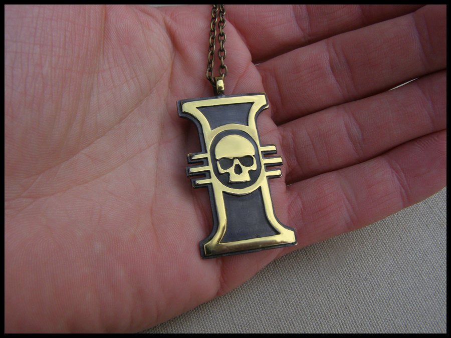 Warhammer 40K Inquisition Antique / Pendentif brillant Argent / Laiton