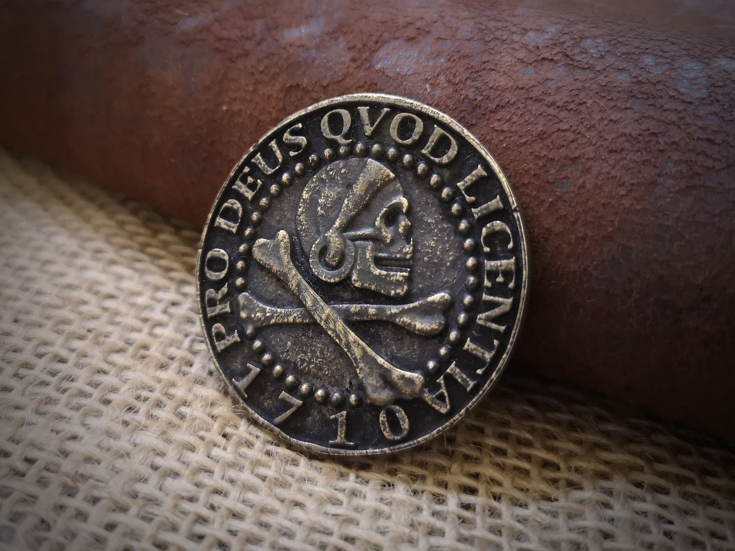 Uncharted 4 Pirate Treasure Coin 2 sided High Quality Replica - Baldur Jewelry