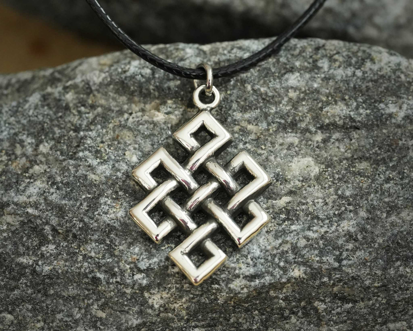 Handmade Tibetan Endless Love Knot Necklace Pendant for Women Japanese Meaningful Meditation Buddhist Jewelry With Adjustable String - Baldur Jewelry