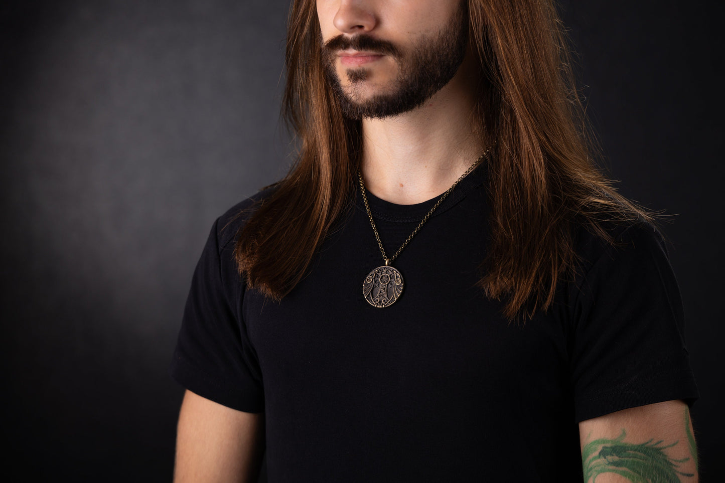 Collier arbre de vie Triskelion corbeaux chamaniques Yggdrasil corbeau Huginn Muninn pendentif amulette Talisman bijoux médaillon pour hommes et femmes