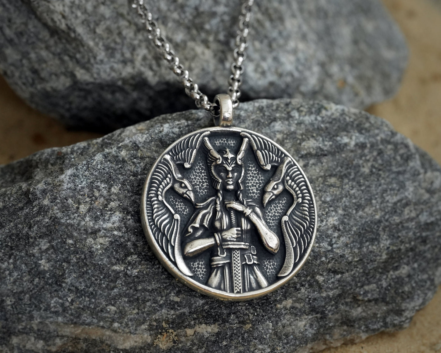 Viking Guardian Goddess Freya Valkyrie Shieldmaiden Necklace - Norse Odin Ravens Huginn Muninn - Protective Pendant With 22 Inch Chain