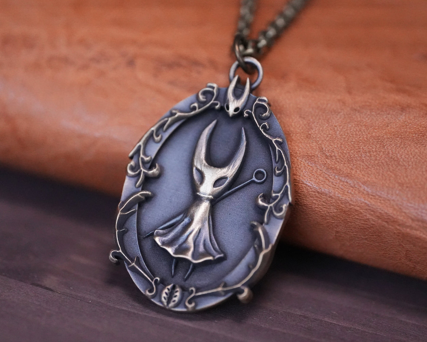 Hollow Knight Silksong Needle Pendant Necklace Charm Jewelry Charm - Baldur Jewelry