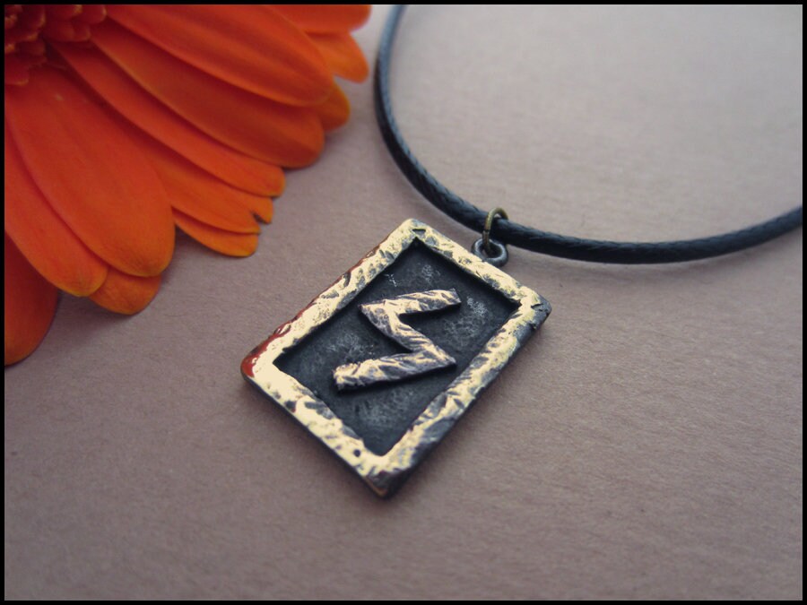 Viking Algiz / Elhaz Rune Pendant - Protection - Silver - Viking Norse Jewelry Necklace Pendant Runic Alphabet Runes with adjustable string - Baldur Jewelry