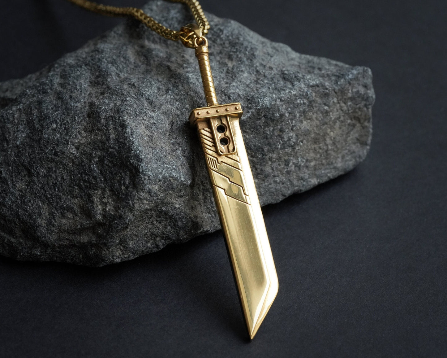 Extra Large Golden Silver Final VII Cloud Buster Sword Fantasy Necklace Pendant Jewelry Keychain - Baldur Jewelry