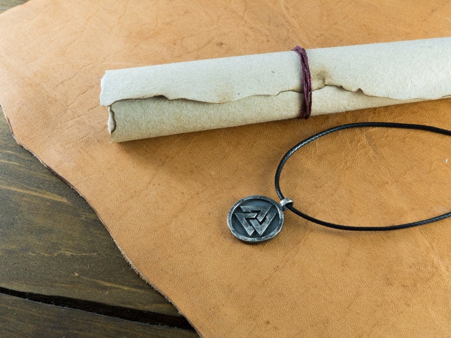 Silver Viking Men Jewelry Warrior Pendant Necklace Valknut