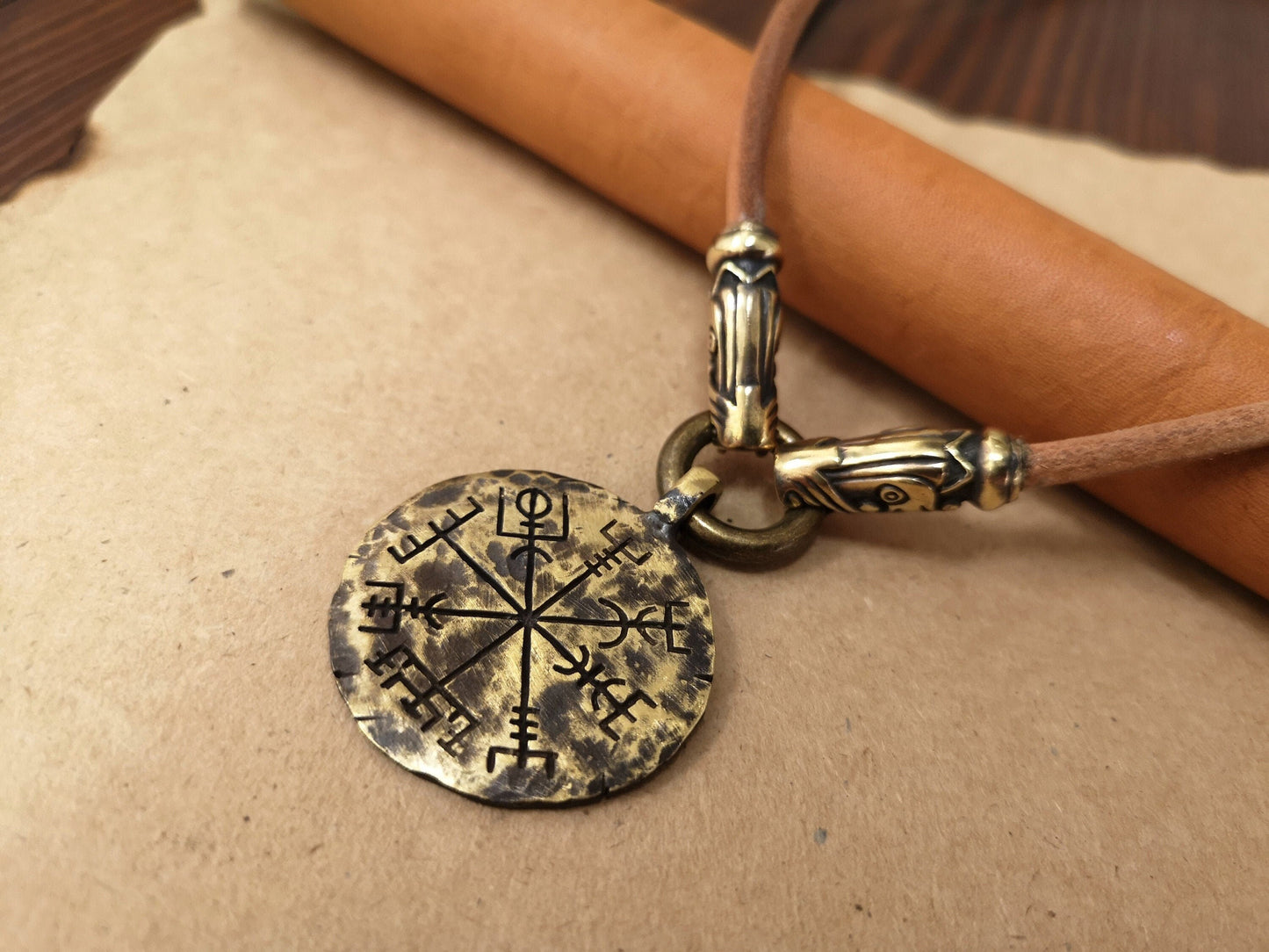 Viking Vegvisir Compass Necklace Pendant Wolf Norse Jewelry - Baldur Jewelry