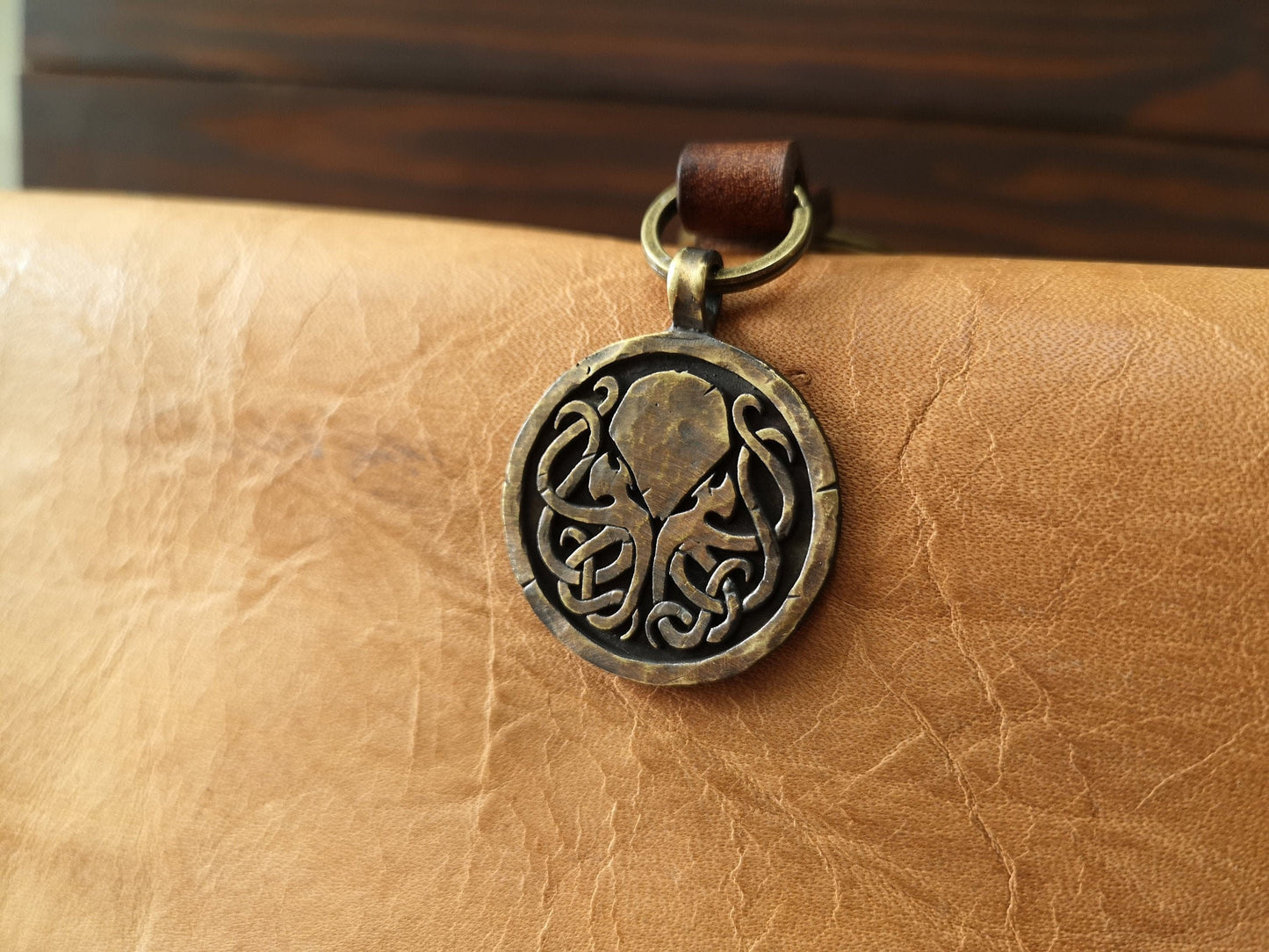 Cthulhu Octopus Keychain Lovecraft Jewelry Accessories Cosplay Leather - Baldur Jewelry