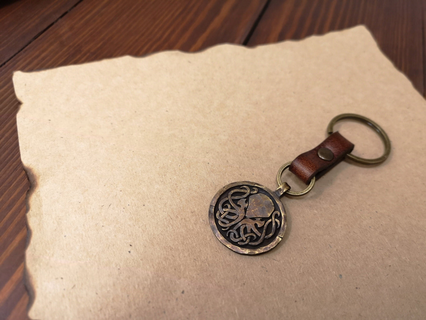 Cthulhu Octopus Keychain Lovecraft Jewelry Accessories Cosplay Leather - Baldur Jewelry