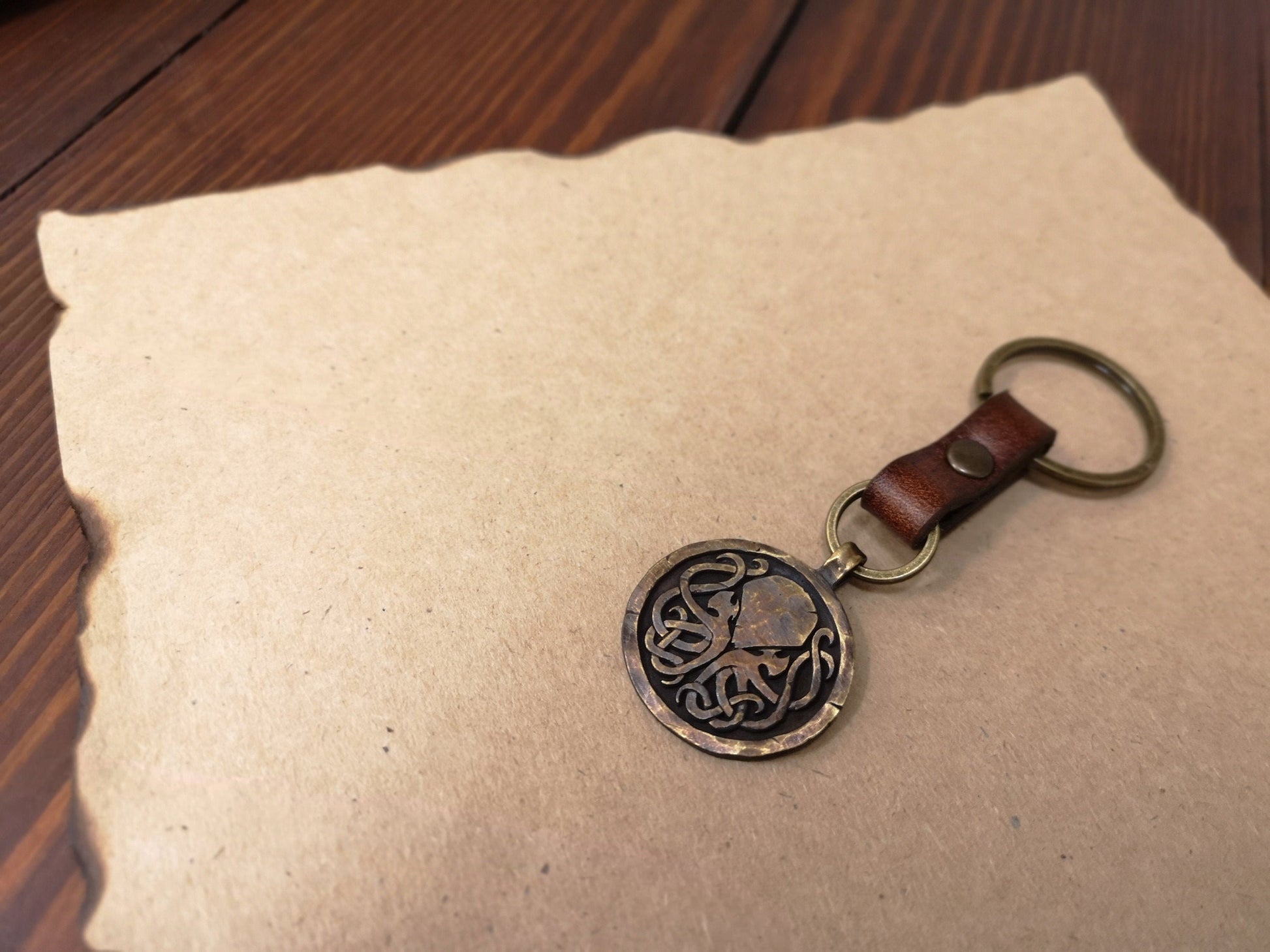 Cthulhu Octopus Keychain Lovecraft Jewelry Accessories Cosplay Leather - Baldur Jewelry