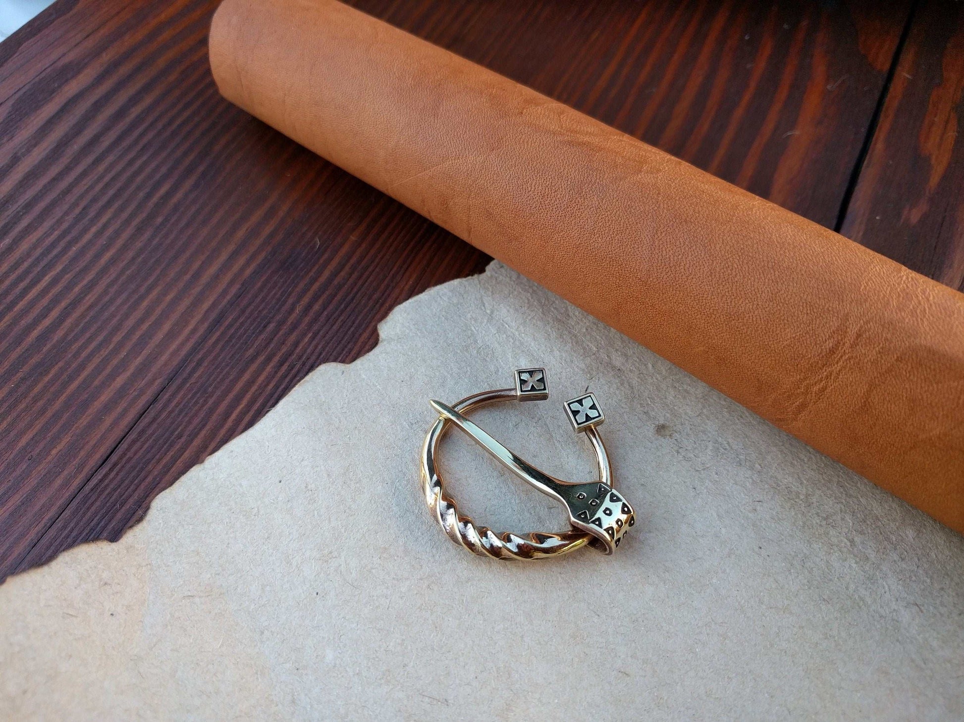 Viking Norse Hiqh Quality Penannular Brooch Cloak Clasp Shawl Pin Jewelry - Baldur Jewelry
