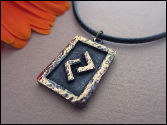 Jera Rune Pendant - Harvest and Cycle