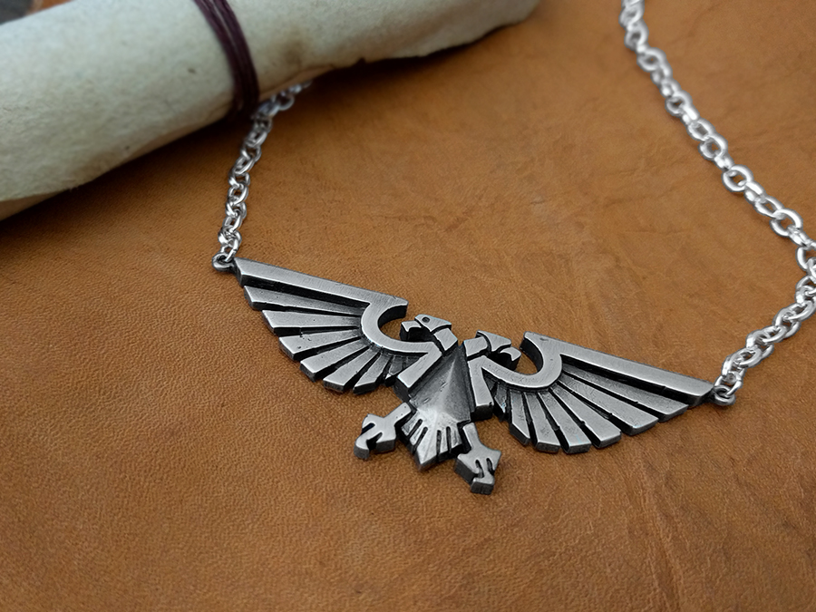 Details about   Imperial Aquila 40000 wh40k silver pendant necklace gamer gift cosplay Warhammer 