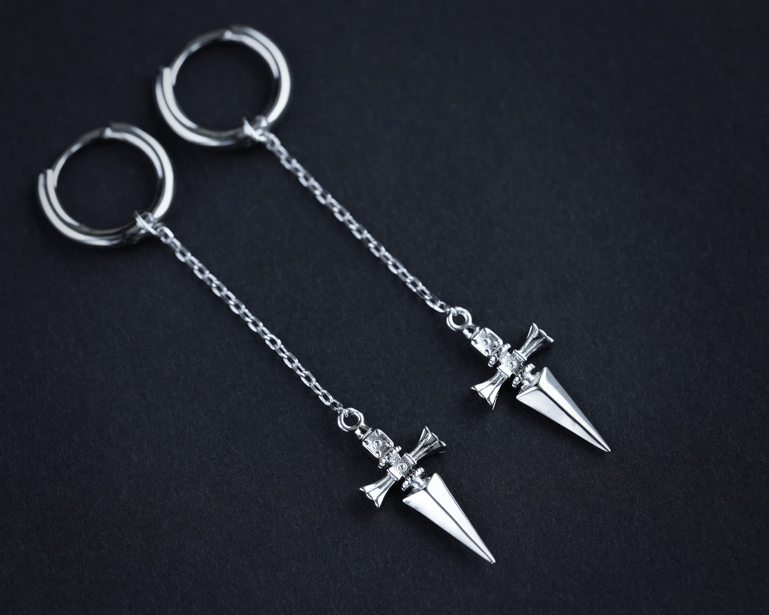 Kurapika Judgement Chain Anime Cosplay Huggie Hoop Spike Earrings