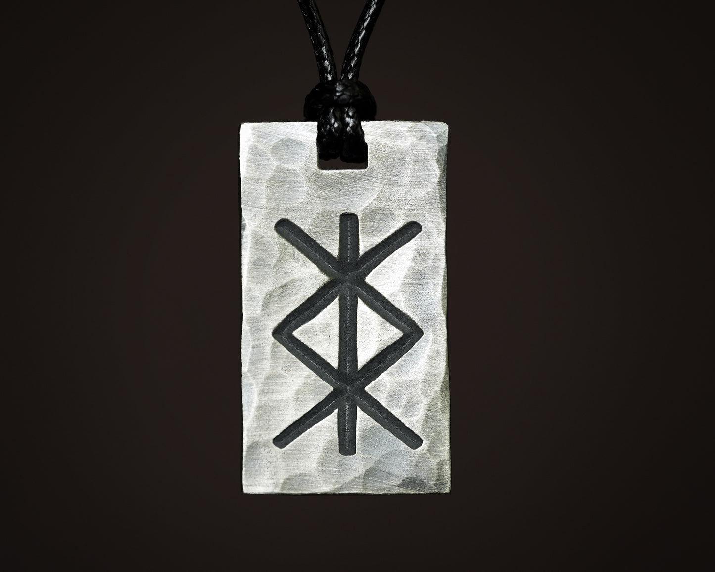 Lier Rune Protection collier Viking aîné Futhark celtique nordique bijoux Runes pendentif amulette