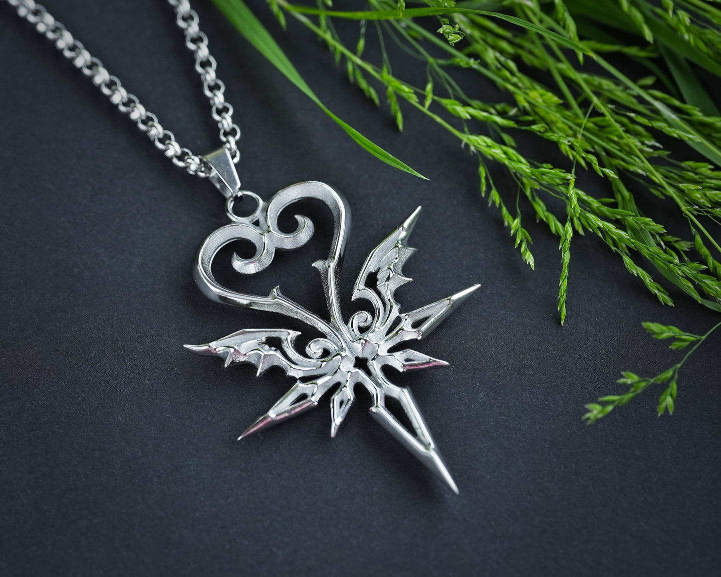 Book of Prophecies Kingdom Heart Necklace Double-Sided Jewelry Amulet