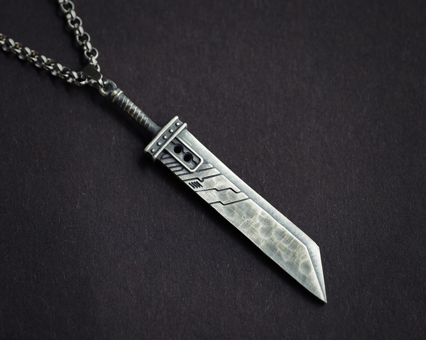 Final Fantasy VII Hand Hammered Battleworn Cloud Buster Sword Necklace Pendant Jewelry