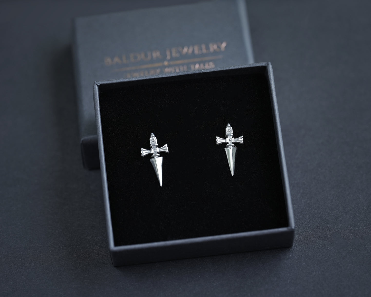 Kurapika Earrings Judgement Chain Jewelry Anime Cosplay Stud Spike  H x H Hunter