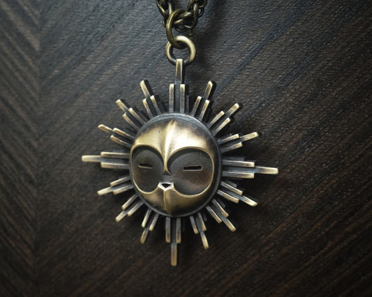 Esquie Mask Necklace - Expedition 33 Fantasy Game Jewelry - Clair Obscur Brass or Silver Pendant Amulet