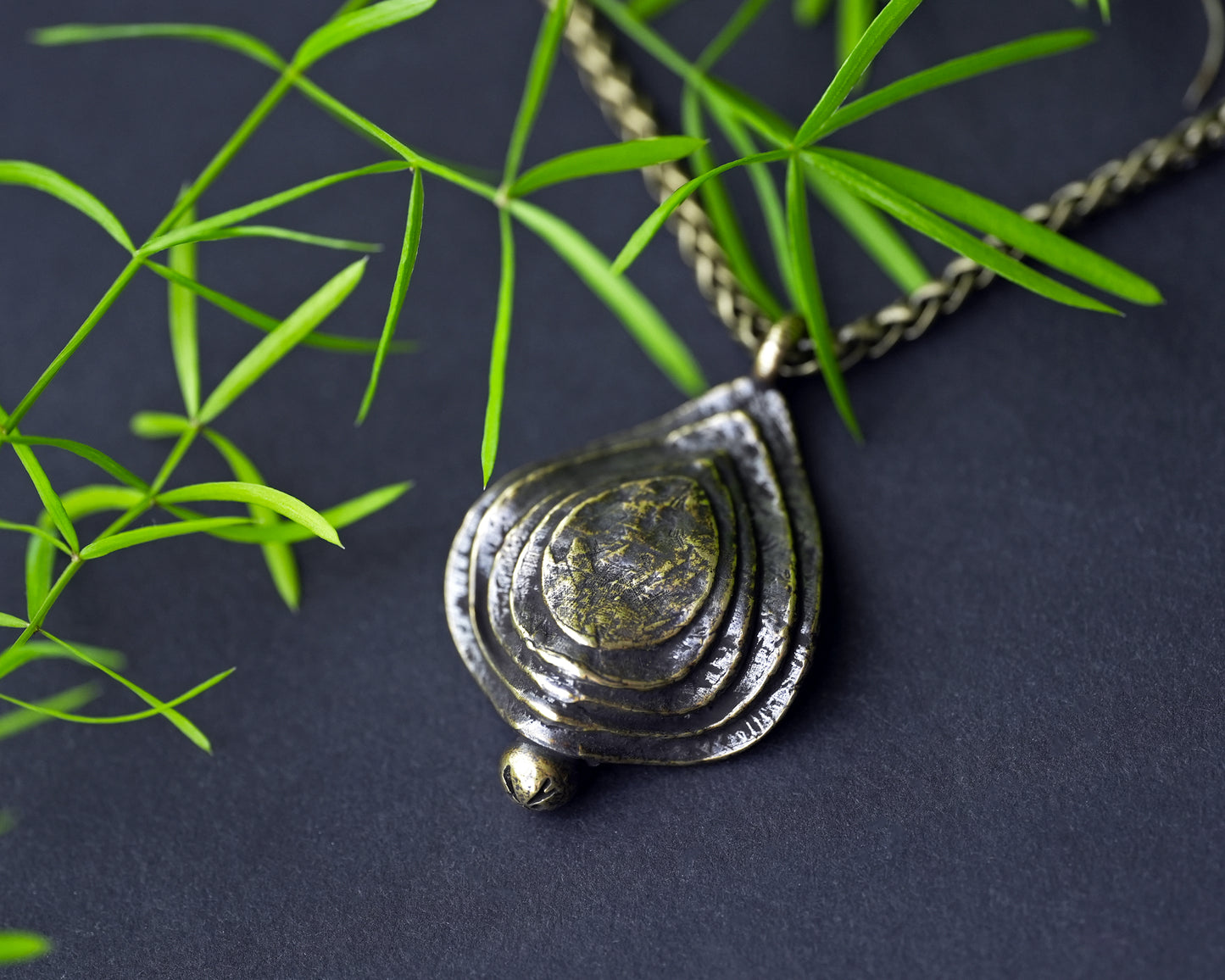 Expedition 33 Clair Obscur Halskette Anhänger Amulett