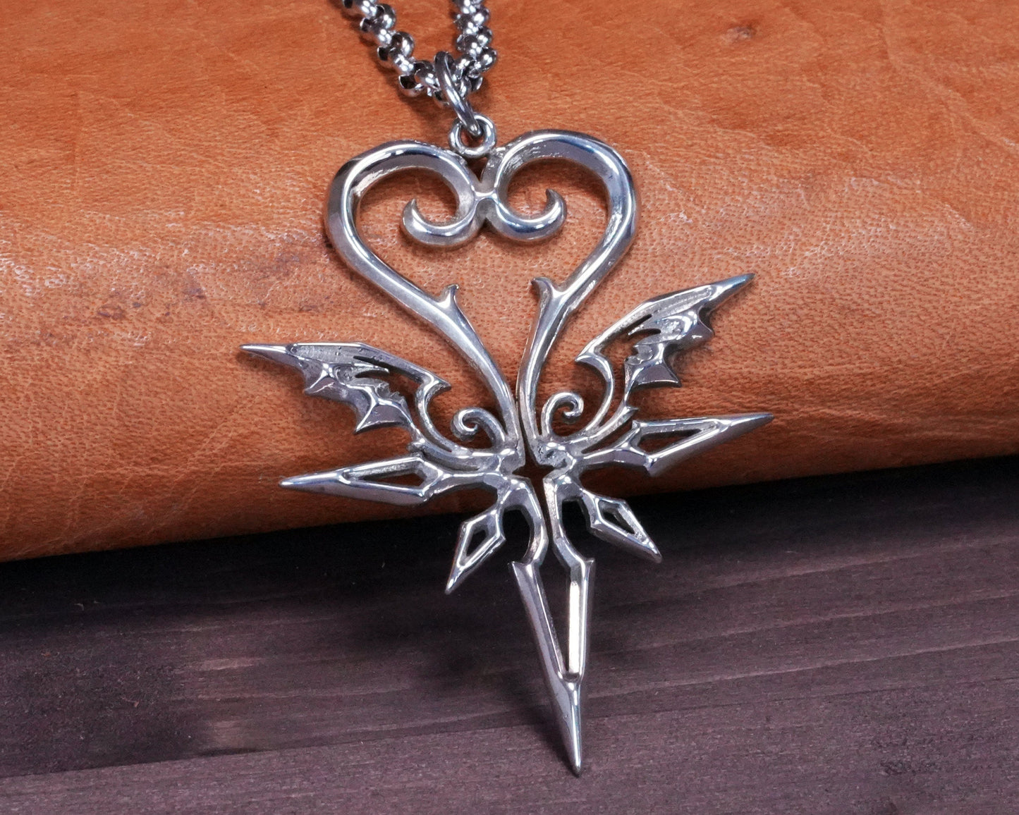 925 Sterling Silver Kingdom Heart Roxas Cross Necklace Pendant Jewelry Book of Prophecies - Baldur Jewelry