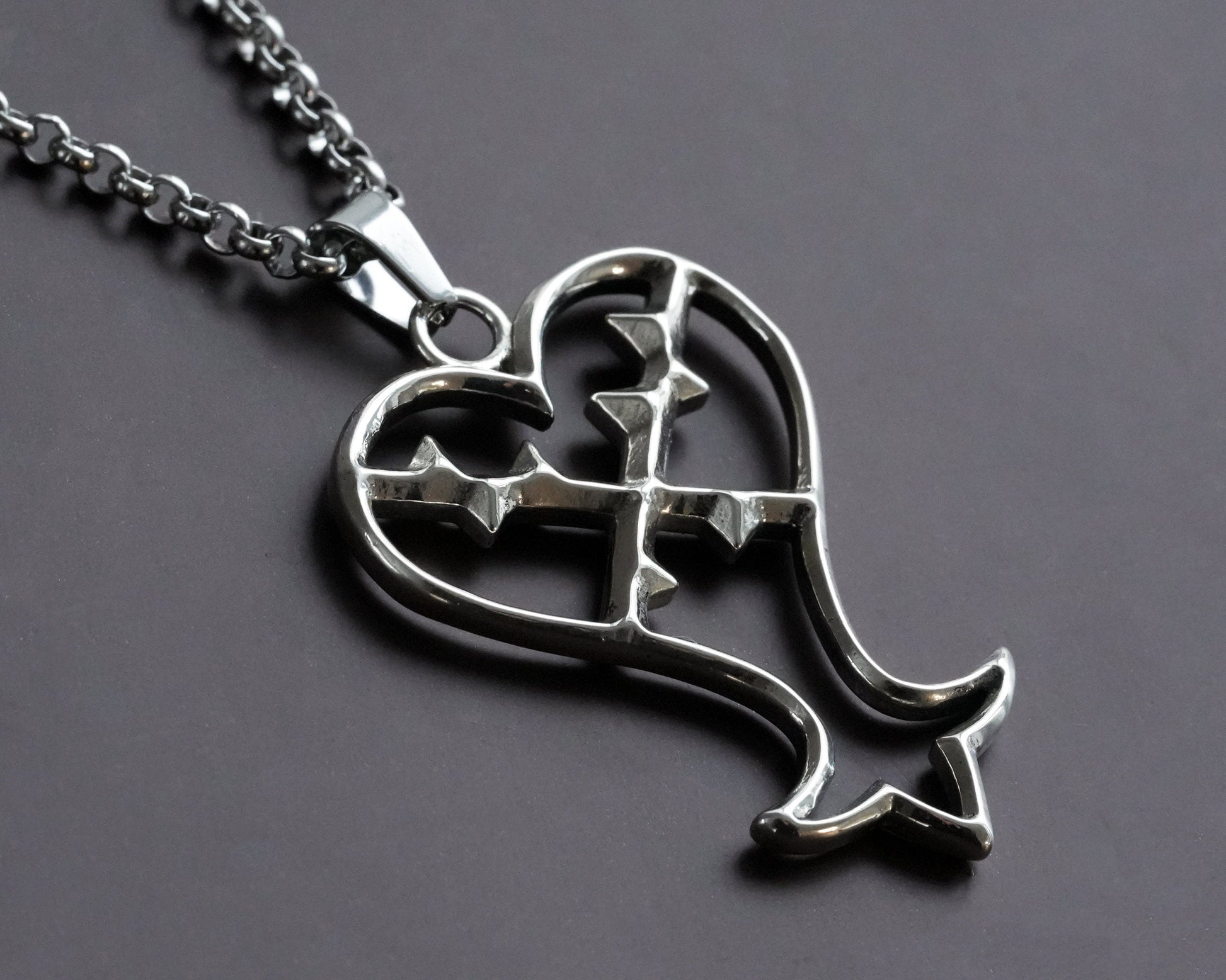 925 Sterling Silver Kingdom Heart Roxas Cross Necklace Pendant Jewelry Book of Prophecies - Baldur Jewelry