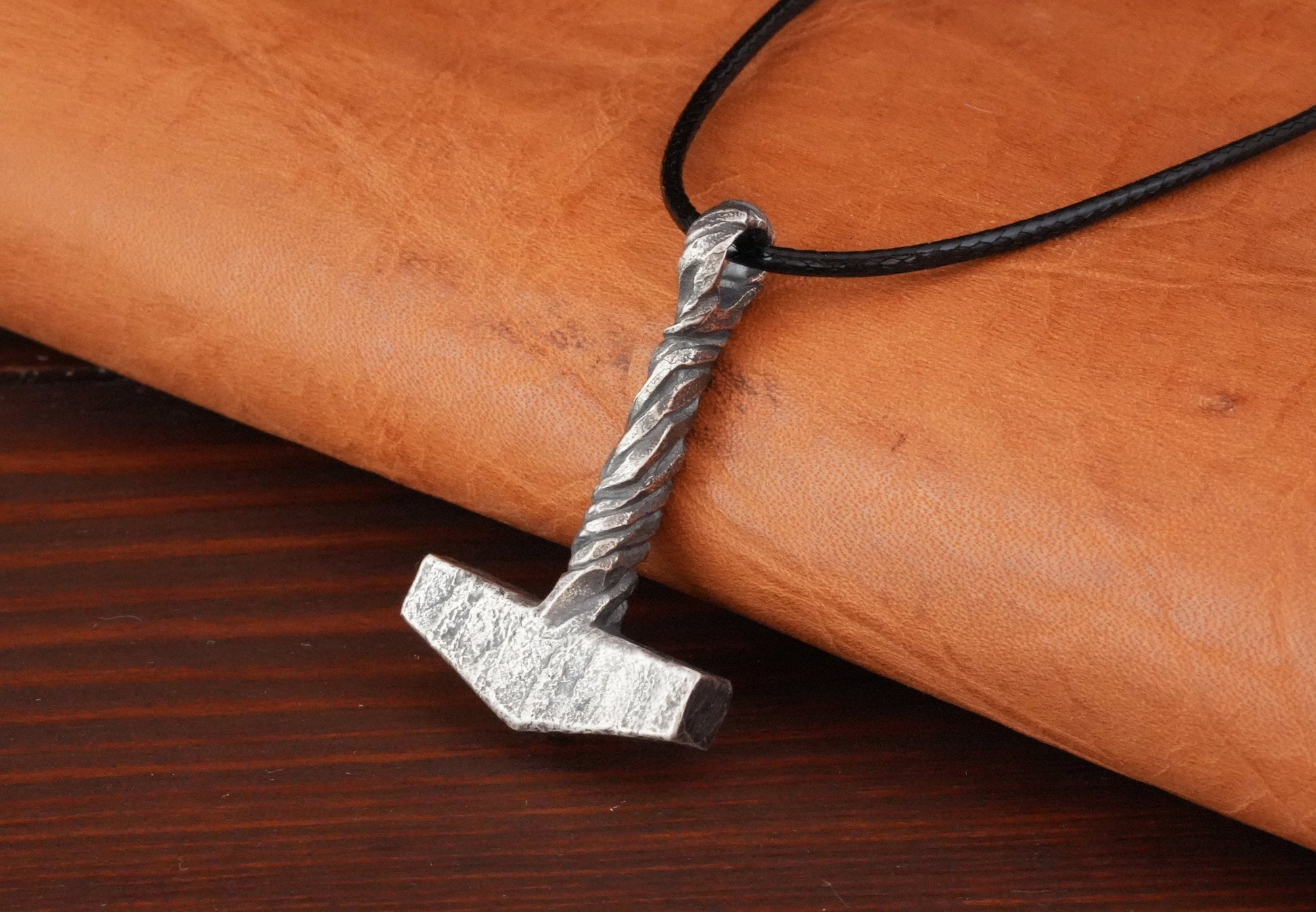 925 Sterling Silver Viking Hammered Texture Thors Hammer Thor Mjölnir Mjolnir Necklace Pendant - Baldur Jewelry