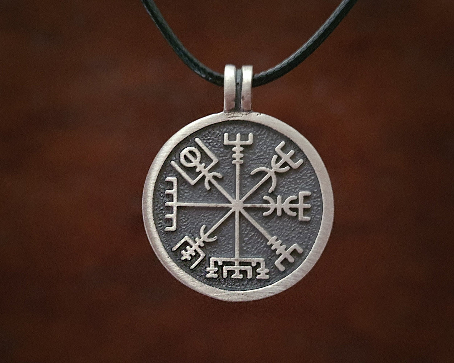 925 Sterling Silver Viking Vegvisir Pendant - Baldur Jewelry