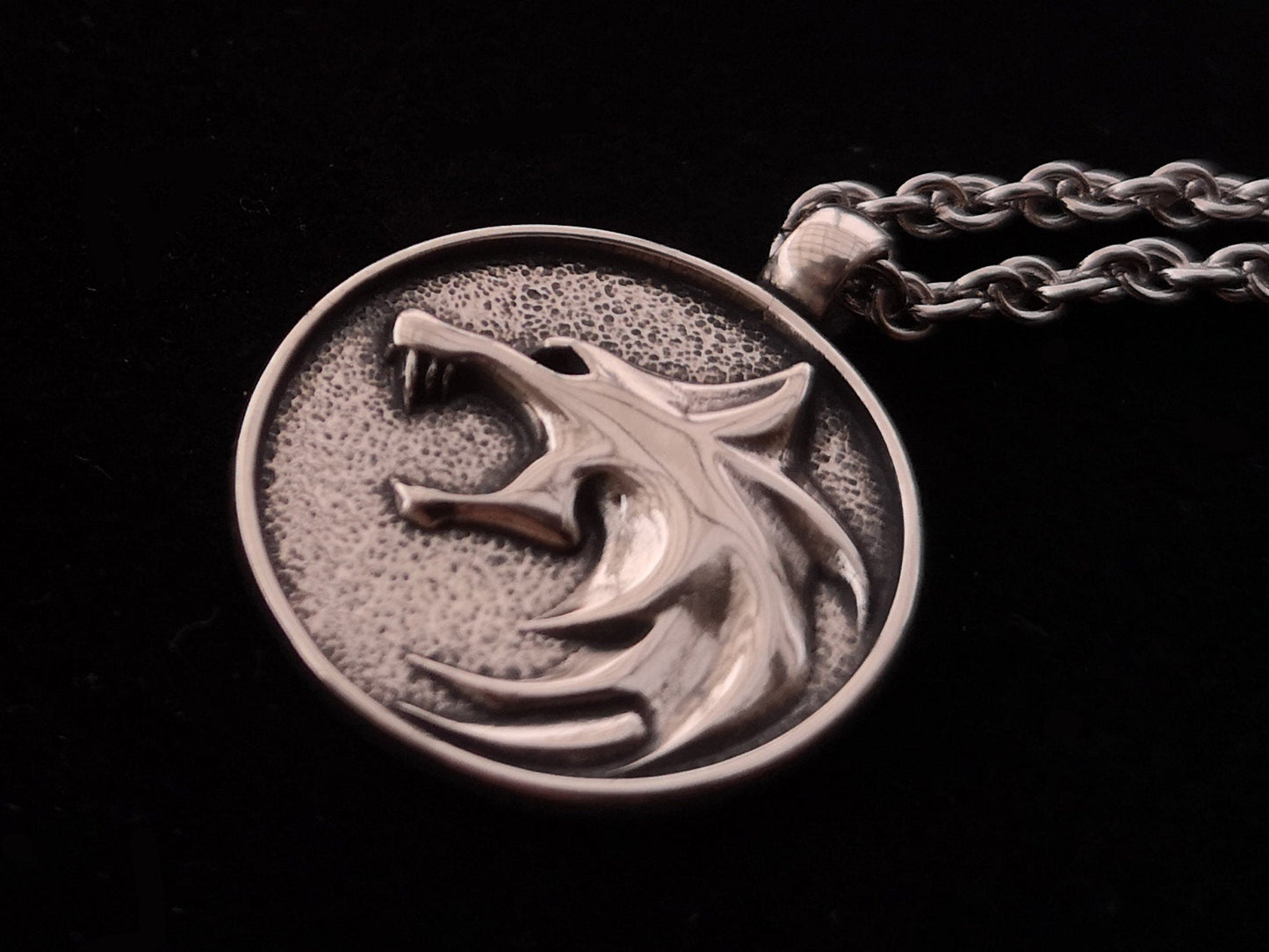 925 Sterling Silver Wolf Necklace Pendant Amulet Jewelry With Chain - Baldur Jewelry