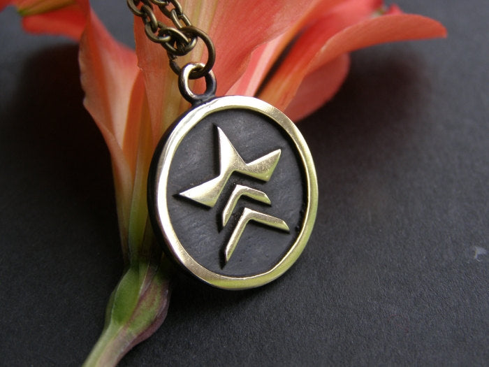 Mass Effect Renegade Pendant Necklace Amulet