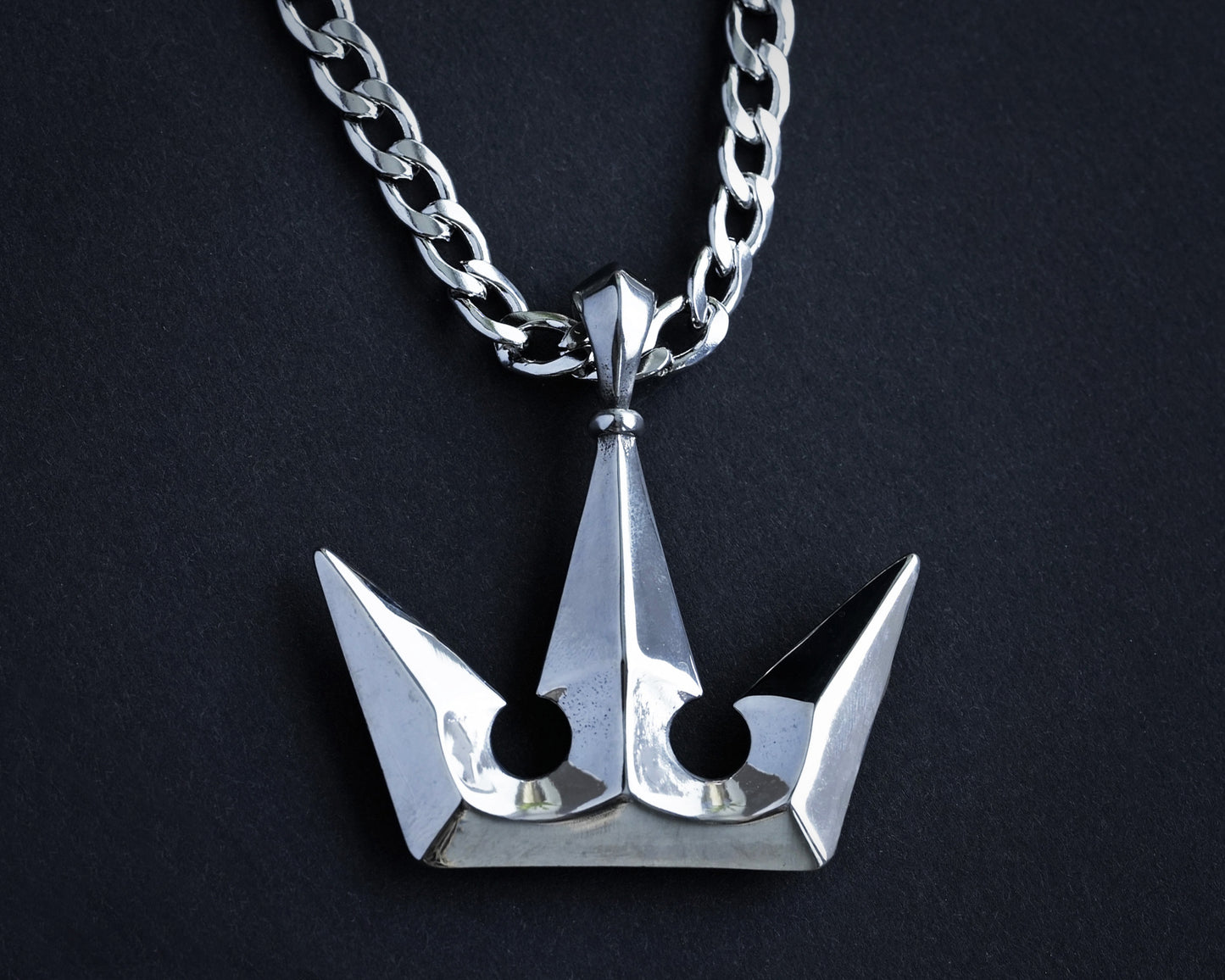 Stainless Steel Kingdom Hearts Sora Crown Queen Princess Pendant Necklace Charm Jewelry Extra Large Thick Chain Two Sided