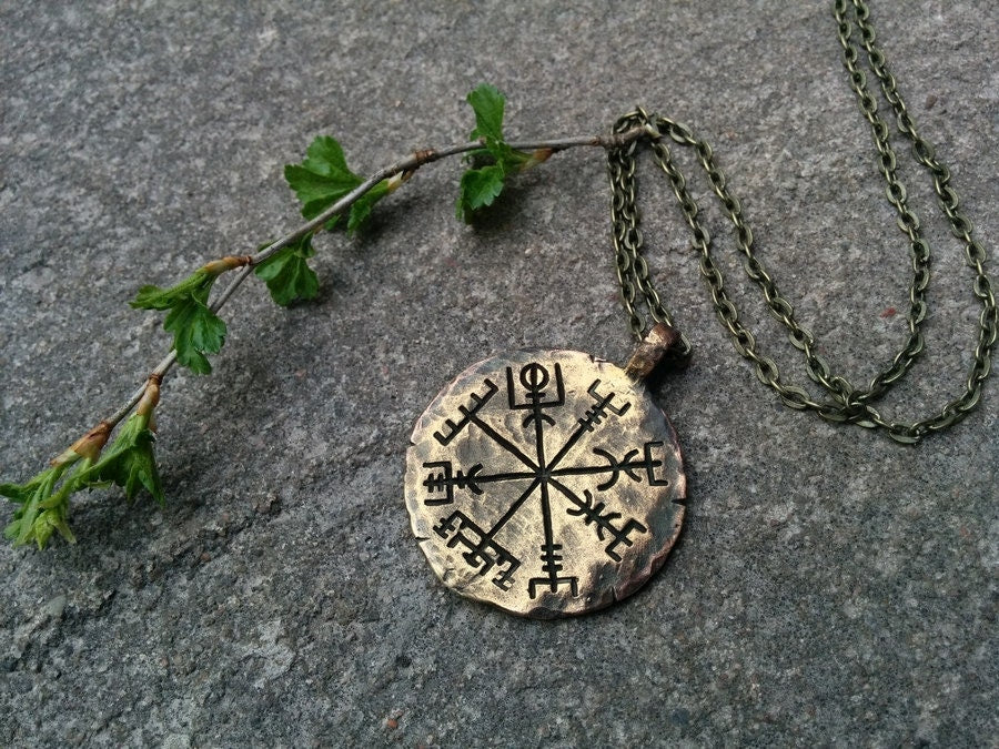 Vegvisir-Halskette – Wikinger-Kompass – Schutzanhänger für Reisende mit Kette – Wikinger-Schmuck für Schutz und Führung