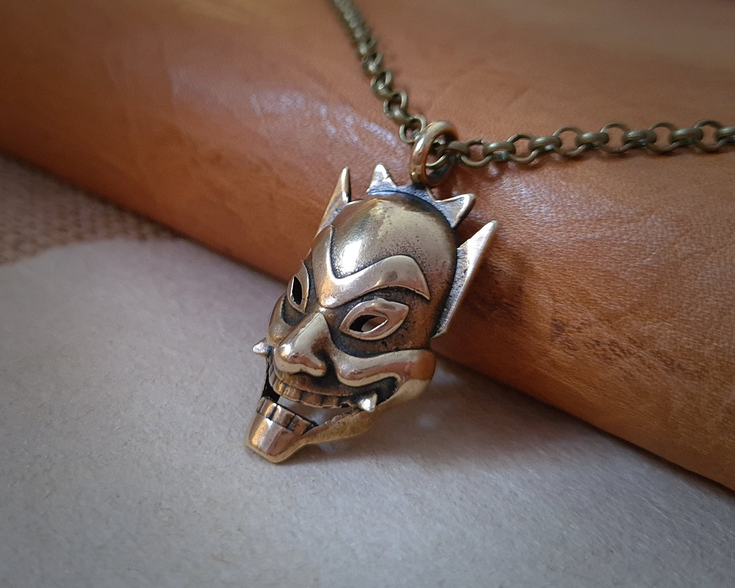 Japanese Oni Hannya Hanyia Demon Mask Pendant Necklace Jewelry Charm