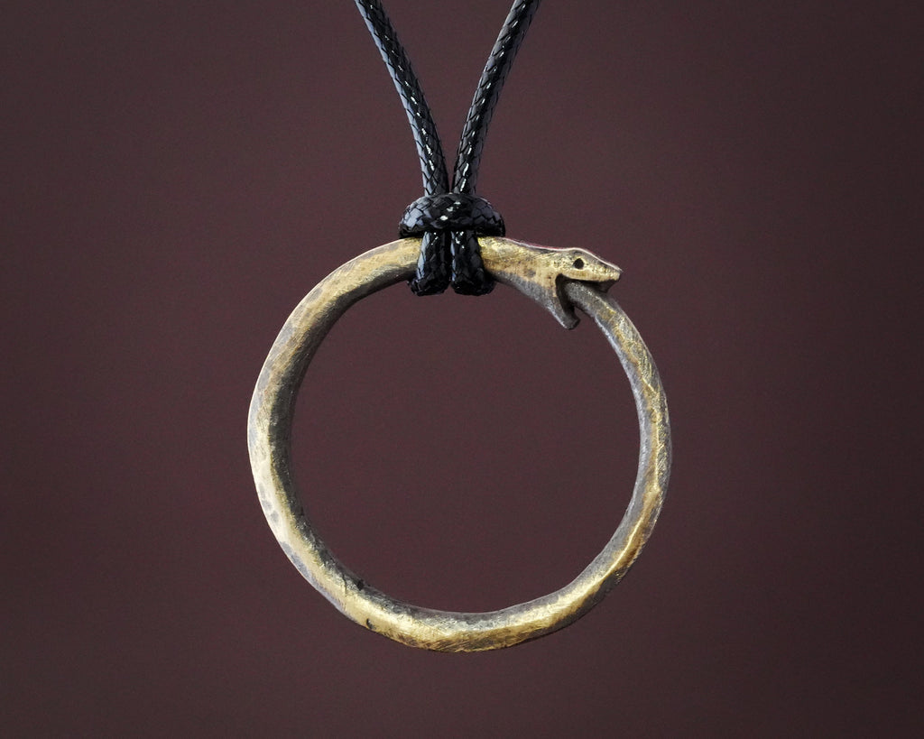 OUROBOROS SIGNET PIERCE GOLD 片耳 20240305_20445r.jpg?v=1710736406