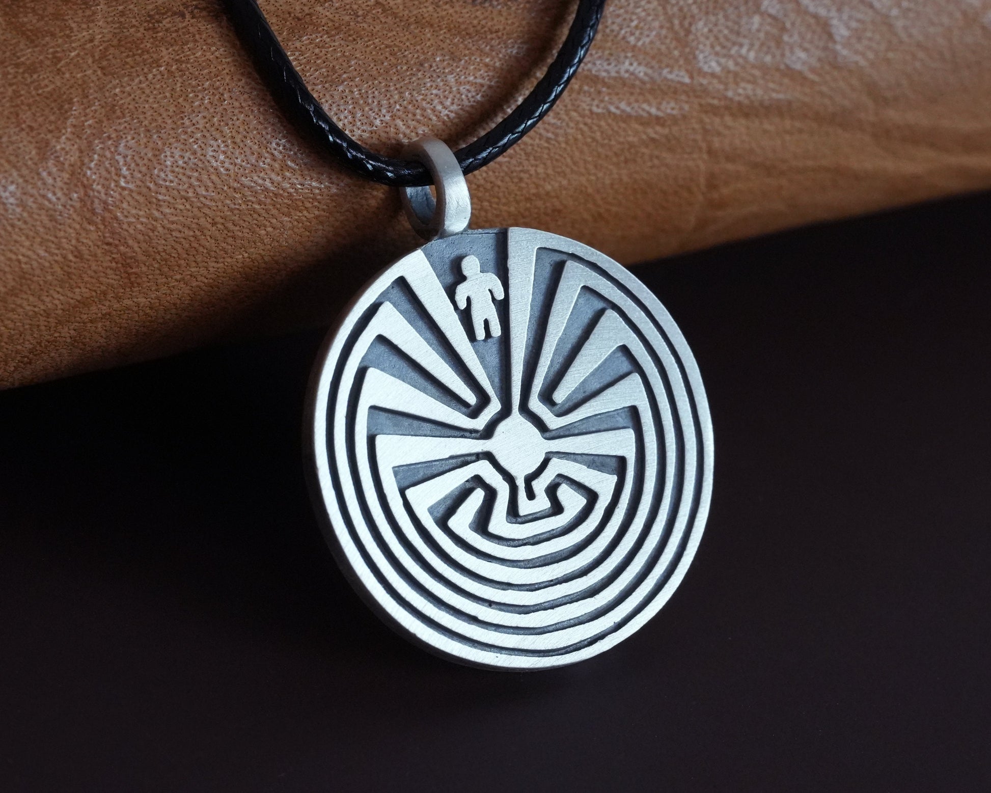 Man In The Maze Native  I'itoi Iʼithi litoi Pendant Necklace - Baldur Jewelry