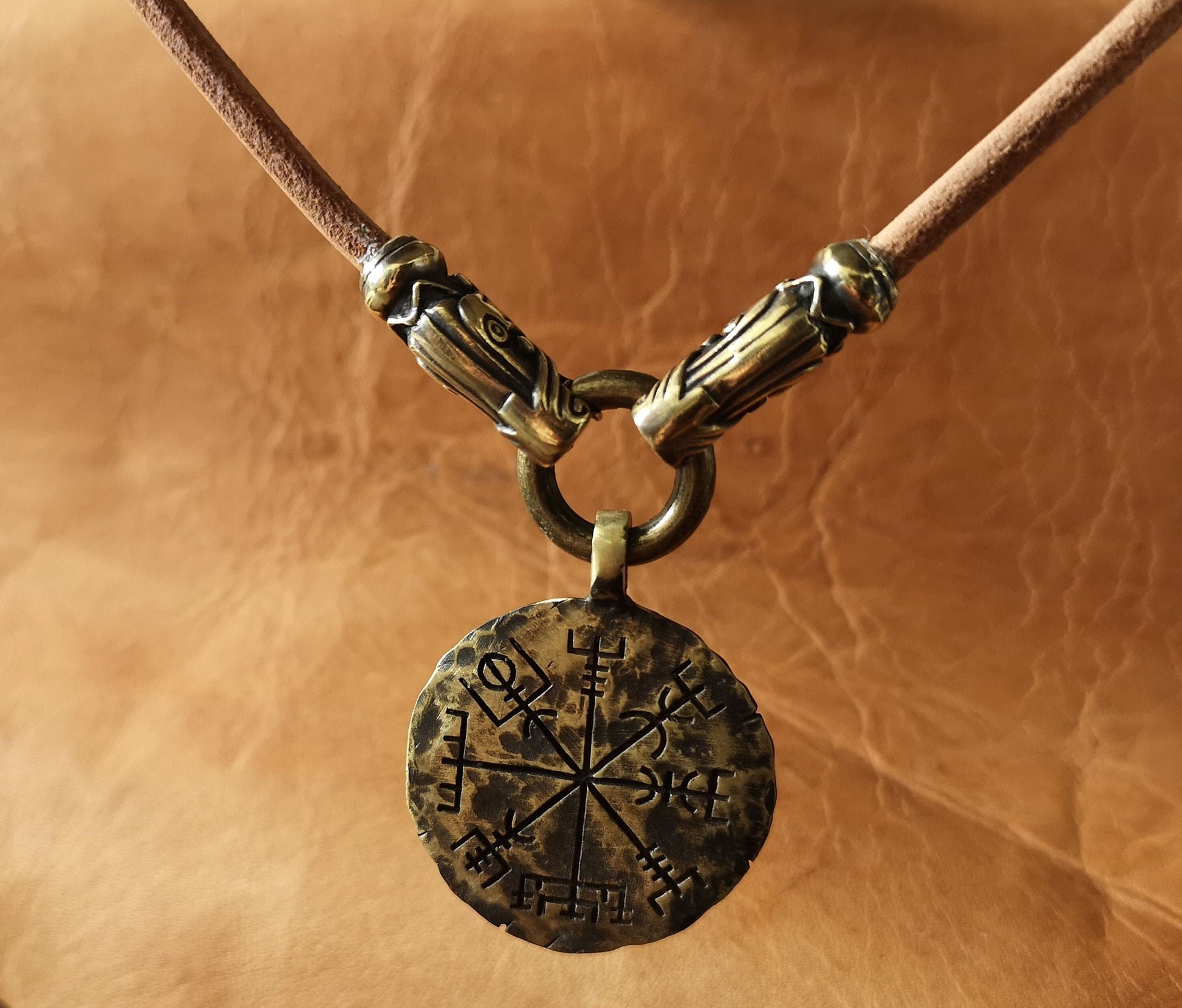 Viking Vegvisir Compass Necklace Pendant Wolf Norse Jewelry - Baldur Jewelry
