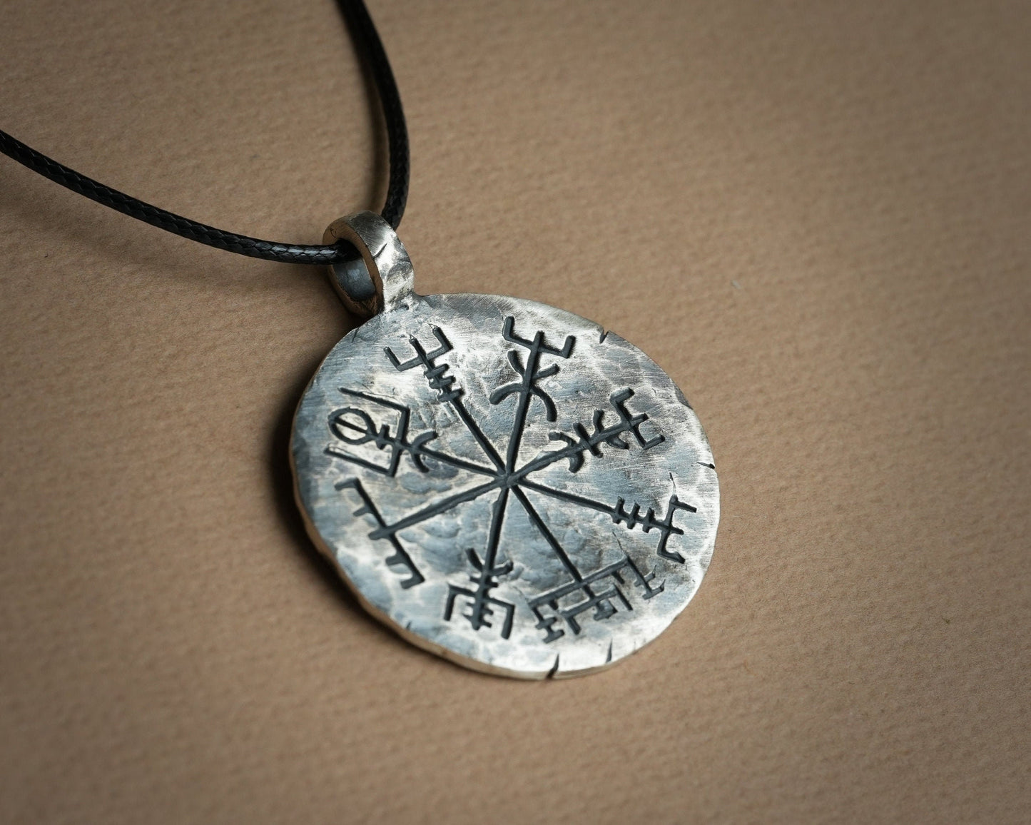 Viking Compass Vegvisir Norse Magical symbol to show way Pendant Necklace Jewelry - Baldur Jewelry