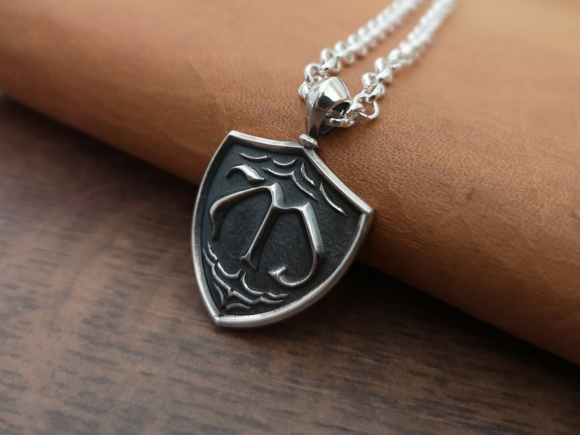 Hope Mikaelson Sterling Silver Necklace Crest Pendant Jewelry Vampire Diaries - Baldur Jewelry