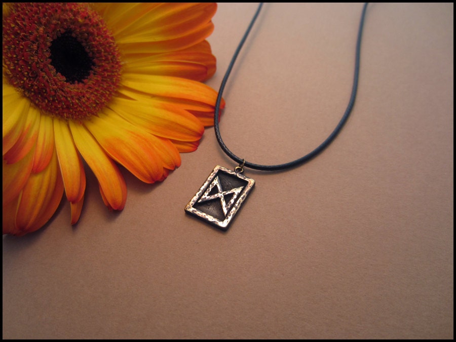 Viking Dagaz Rune - Lumière du jour - Viking Norse Jewelry Collier Pendentif
