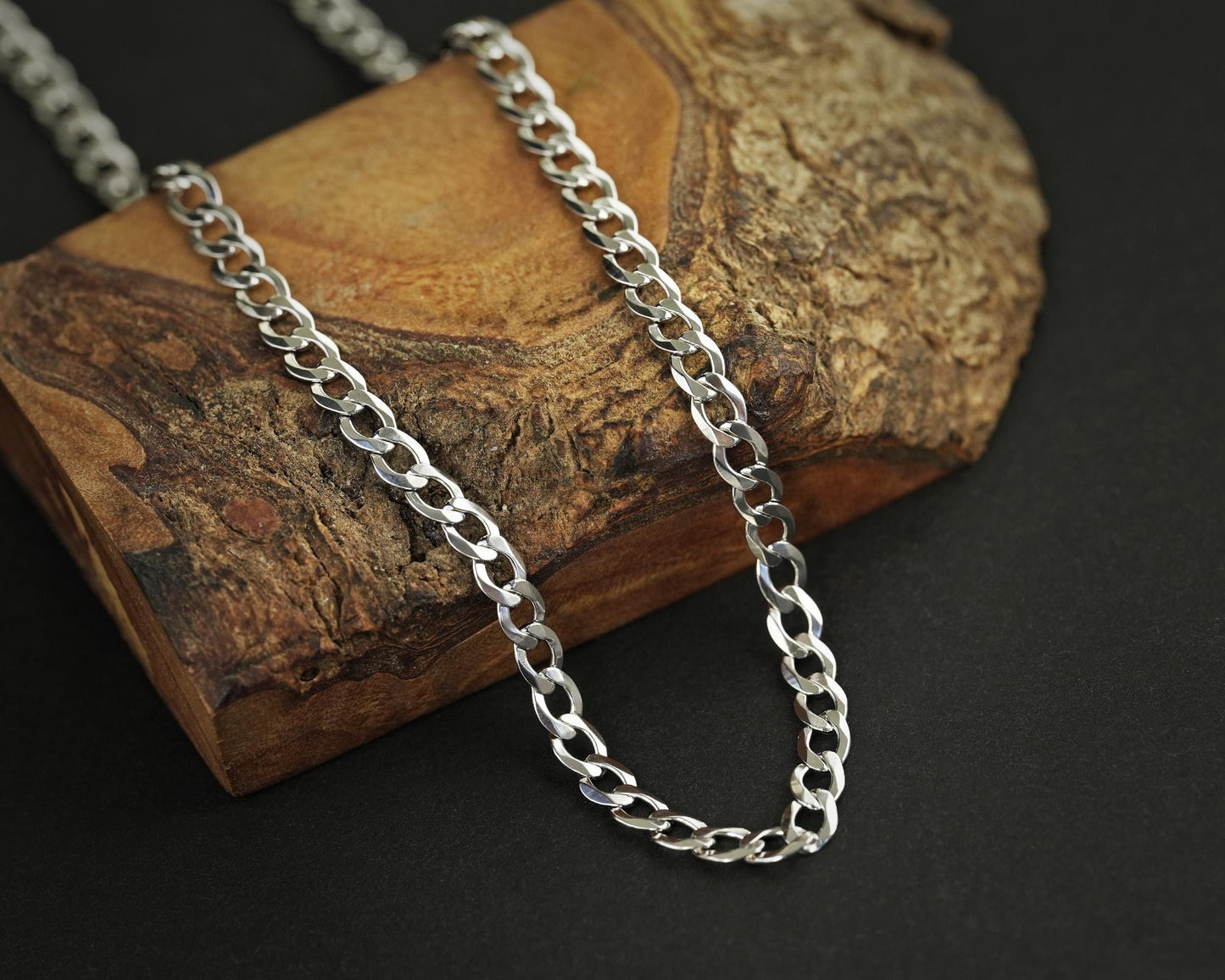 925 Sterling Silver Curb Cuban Chain with soldered fittings 22 inches 4mm